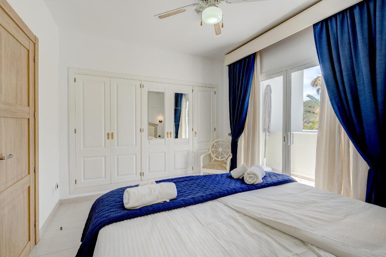 Chalet Golf Playa De Las Americas 2 Arona  Exterior photo